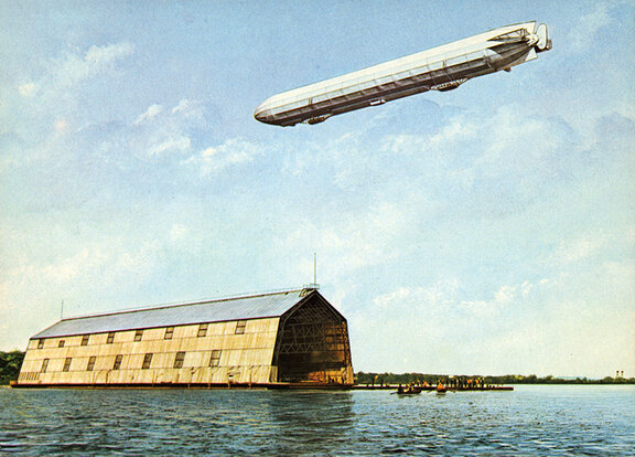 Zeppelin in der Luft